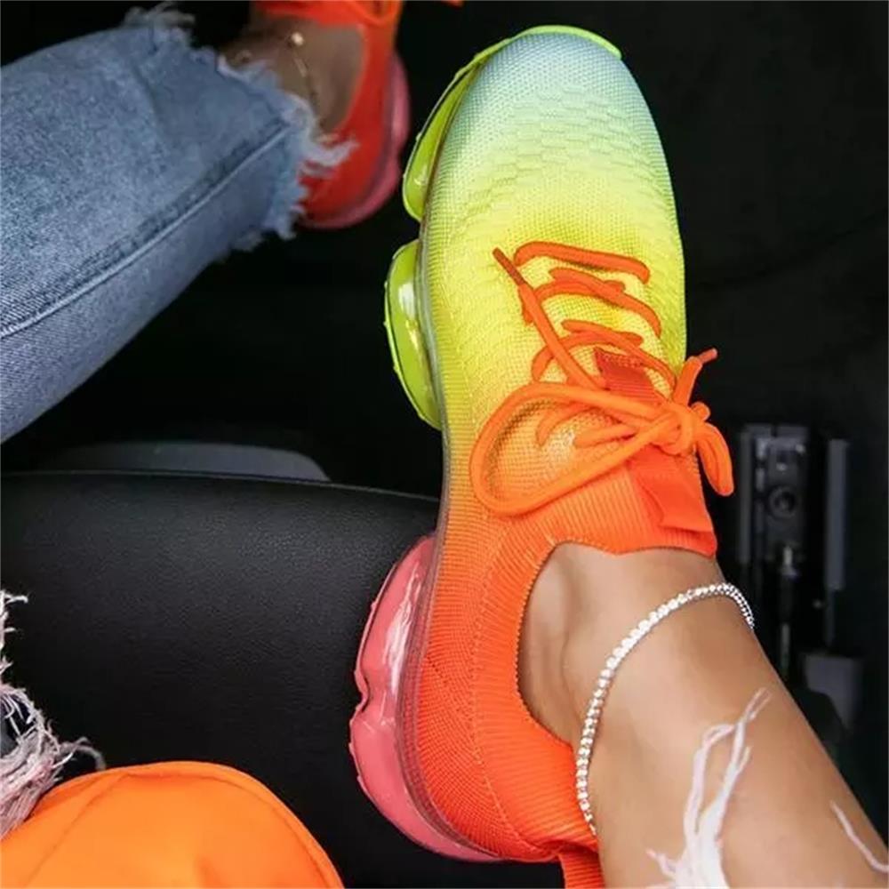 Women's Sneakers Trends 2023 Spring New Stretch Fabric Ladies Breathable Casual Basketball Shoes 35-43 Large-Sized Sports Shoes